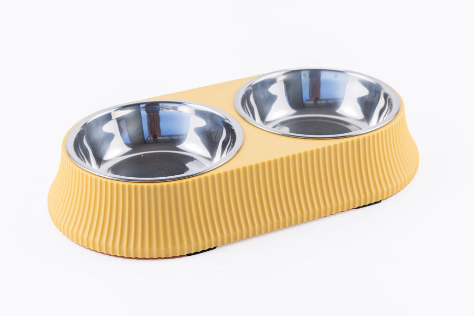 Plato amarillo para mascotas